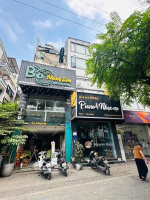 chính chủ gửi bán nhà mặt phố hào nam 60m2, 5 tầng thang máy, vỉa hè rộng 7m, kd đỉnh, giá 36.5tỷ