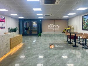 bán nhà mặt phố trần thái tông, cầu giấy, 135m2, 9 tầng, mt 8,5m, ô tô tránh, dòng tiền 2.5 tỷ/năm