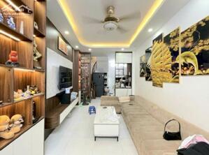 BÁN NHÀ CHU HUY MÂN, 15M RA Ô TÔ TRÁNH, TẶNG FULL NỘI THẤT XỊN SÒ, GẦN PHỐ, GIÁ MỀM