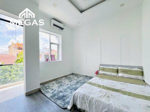 cho thuê căn hộ full nội thất, máy giặt riêng, ban công ở nguyễn trãi quận 1, gần cầu nguyễn văn cừ