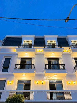 mua nhà mà được quá nhiều ưu đãi chỉ có nhà phố 4 tầng tại bình sơn ocean (k2) ninh thuận