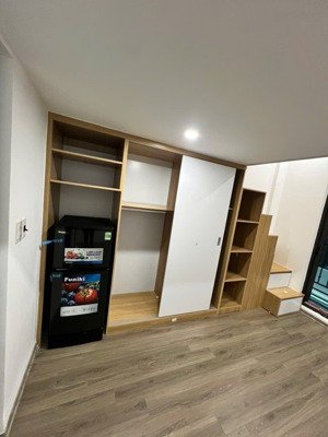 bán tòa nhà mới đẹp , thang máy ở thịnh quang - đống đa, dòng tiền 50tr/tháng