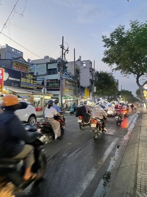 nhà 5 tầng 51m xe hơi vào tận nhà lý thường kiệt, tân bình nhỉnh 7 tỷ