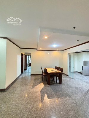 cho thuê căn hộ giai việt q8 150m2 3pn ở ngay 16tr/tháng. lh 