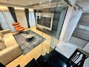 bán nhà đẹp dt 50m, 6 tầng, thang máy, full nội thất 5 sao căn duy nhất tại phú thượng,tây hồ.