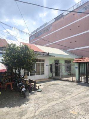 bán đất tặng nhà cấp 4 hẻm oto con hơn 80m2 trục quang trung thích hợp đầu tư xây chdv or ở đều ok