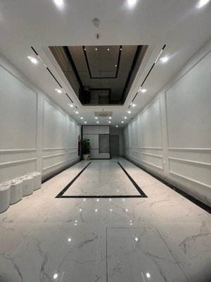 bán nhà 50m2x6t thang máy, phố trần duy hưng, mặt ngõ thông, oto, kinh doanh. giá 18,2tỷ: cầu giấy