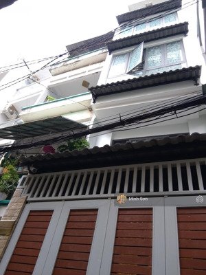 bán nhà 43m2 - 5 tầng trần hưng đạo q1 6pn, gần hẻm xe hơi, giá chỉ 8,x tỷ