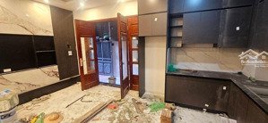 hàng víp hiếm, chỉ có hoàng hoa thám mới có 48,91m 4t 9,6 tỷ.