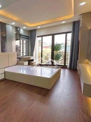 bán nhà trung tâm hành chính thượng cát 5 tầng mới đẹp, ở ngay, giá hơn 5 tỷ