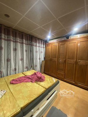 hiếm nhà võng thị ngõ thông ô tô gần dt 35m*3 tầng- mt 4,4m giá 8tỷ nhỉnh 1 căn duy nhất