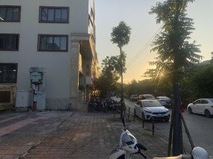 bán nhà phân lô ngô gia tự,long biên,6 tầng,ôtô tránh,vỉa hè rộng ,kinh doanh &ở
79.1m. mt4m, 25tỷ