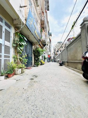 bán nhà riêng phố phương mai, 54m2, 13 tỷ, oto đỗ cửa, kinh doanh sầm uất