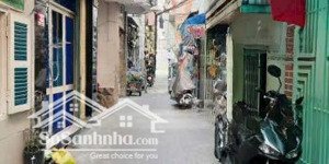 chính chủ bán nhà lê quốc hưng gần hoàng diệu hẻm 4m khu dân cư hiện hữu