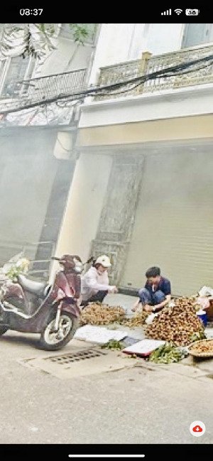 mặt phố chợ thông - vỉa hè - ô tô tránh nhau - kinh doanh - nội thất đẹp - 5 tầng thang máy mới