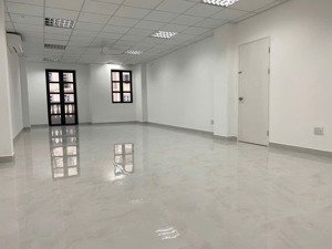 cho thuê nguyên sàn trống suốt văn phòng 13tr có thang máy mặt tiền khu cityland p10 gò vấp