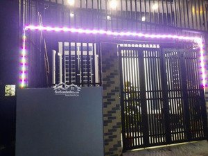 bán nhà 1 trệt 1 lầu mặt tiền đường đan, dt 5 x 24 cách nguyễn hữu trí 50m, sát chợ tân bửu