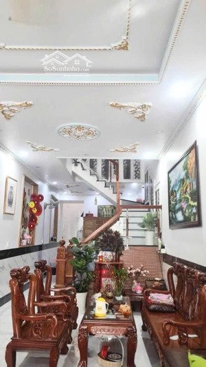 đặc biệt hiếm: 3 tầng 100m2 mặt tiền kinh doanh lê thị hoa thủ đức chỉ hơn 8 tỷ