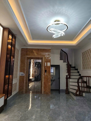 tây sơn đống đa - nhà đẹp- fun nội thất xịn- văn phòng - ở - dòng tiền ổn định