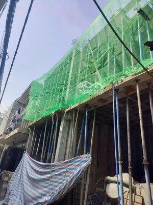 (nhà mới 100% full nội thất) đường hiền vương, phường phú thạnh, quận tân phú. (dt: 4x10m 4 tầng)