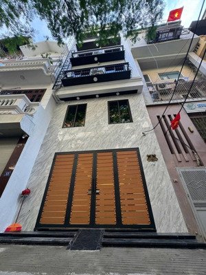 hiếm. phân lô vỉa hè ô tô tải tránh nhau xuân la - võ chí công 63m2 7t. máy vừa ở vừa đẻ tiền