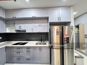 kẹt tiền bán gấp căn 1pn plus (61m2) - full nội thất - tầng đẹp tại hà đô q10. sơn minh land