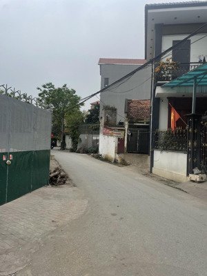 chính chủ bán đất tại thị trấn vĩnh tường vĩnh phúc giá nhỉnh 4 tỷ