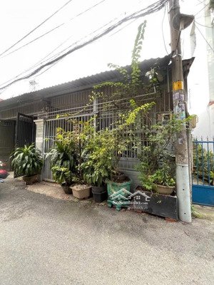 nhà cấp 4 hẻm oto cách phạm văn đồng ~100m2 - nhỉnh 4 tỷ