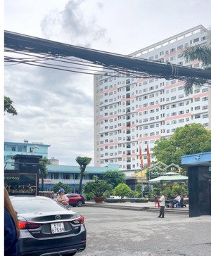 thu nhập 70triệu/tháng, mặt tiền kinh doanh, ngay cao đẳng công thương, quận 9, giá 13 tỷ tl