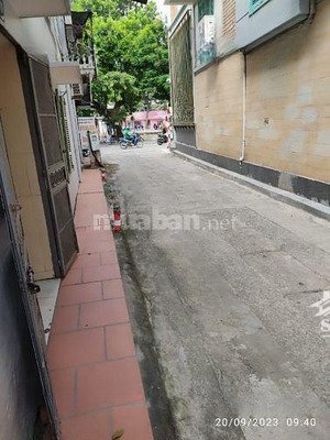 bán nhà 40m mặt ngõ 4 giang văn minh diện tích 40m, mặt tiền 8m cách phố 50m, giá 9.5 tỷ!