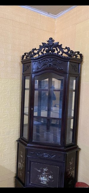 cho thuê nhà cấp 4, 20m2, có đủ nl, đh, giường, tủ... sạch đẹp, có sân chung rộng, giá 2,5 tr/th