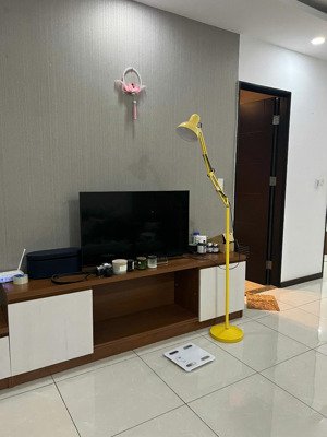 cần bán dockland đường nguyễn thị thập q7 dt 70m2, 2pn, 1wc có nhiều tiện ích xung quanh, gần