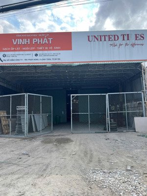 bán đất mặt đường quốc lộ 51 , gần cảng cái mép , kcn phú mỹ 3.gần nhiều chợ,nhiều cty tập đoàn lớn