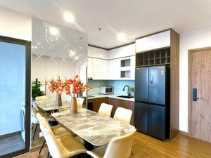 bán căn hộ 68m2 2pn2vs sky oasis, tầng cao view sông hồng và tp hà nội, lh: zalo