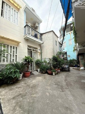 cc bán nhà 2mt trần xuân soạn - sổ hồng - vị trí vip - ngang khủng 7m - dt đất 33m2