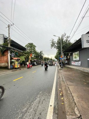 bán đất mặt tiền sát phạm văn đồng - 150m2 ngang 6.5m - cpxd 6 tầng - đường xe tải tránh