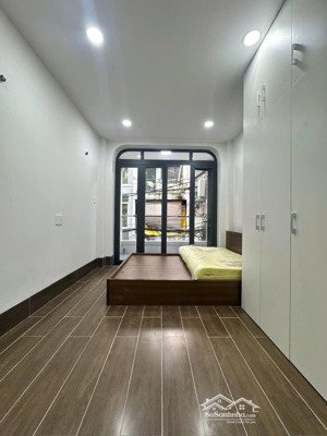 cho thuê phòng ban công quận 10 có full nt kèm máy giặt riêng