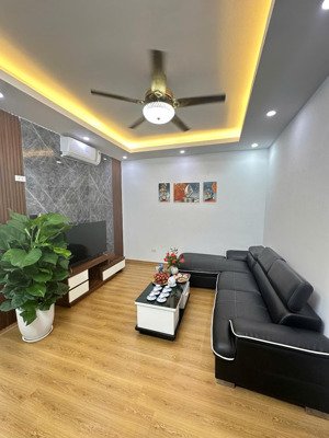 bán căn chung cư đại thanh 56 m 2ngủ 2vs giá 3,59 tỷ