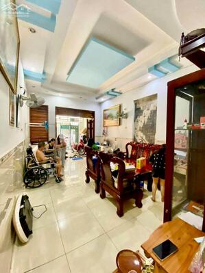 NHÀ CẤP 4 MỚI Ở NGAY SÁT HÃNG BIA HEINEKEN, ĐI BỘ RA SIÊU THỊ METRO - XE HƠI NGỦ NHÀ. HIỆP THÀNH 45, QUẬN 12.