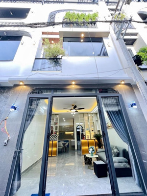nhà đẹp 3 tầng 44m2 3pn tặng full nội thất chỉ 5,5 tỷ