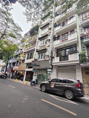 mặt phố triệu việt vương, hai bà trưng, ở kết hợp kd đỉnh cao, 7 tầng, thang máy, dt 30m, mt 4m