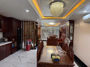 bán nhà siêu phẩm kinh doanh nguyễn phước lan, hoà xuân. 3,5 tầng mới. chính chủ