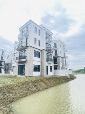 vịnh xanh vin 3 phân khu khép kín cao cấp với các dòng sản phẩm, liền kề, song lập, đơn lập