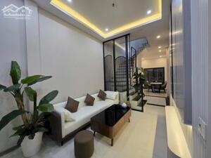 BÁN NHÀ GẦN PHỐ BẠCH MAI – HAI BÀ TRƯNG, HAI MẶT NGÕ TRƯỚC SAU, ÔTÔ ĐỖ CỬA, NHÀ ĐẸP Ở NGAY.