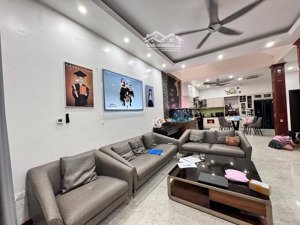 siêu phẩm! 15 tỷ hơn- bán nhà xuân la xđ, tây hồ -60m2 - gara ô tô -kinh doanh- 2 thoáng - dân xây