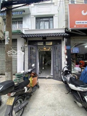 nhà mới xây, 2 mặt tiền đường trịnh đình trọng kinh doanh mọi ngành nghề