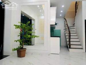 Bán nhà ngõ Lan Bá 28m2 nhà đẹp ngõ thông kinh doanh tốt vị trí đẹp 7.5 tỷ