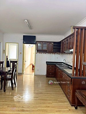 cho thuê chung cư 2 phòng ngủ2wc 90 m2 chỉ 11tr9/thag