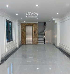 siêu phẩm mậu lương 40m - căn góc kinh doanh -- oto đỗ cửa thang máy xịn xò- 9ty