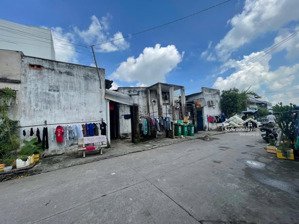 dãy nhà trọ 12x25m (sẵn 21 phòng) đường tiền lân 12 xã bà điểm, chỉ 9,8 tỷ giá tốt